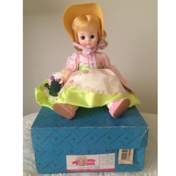 ❌SOLD!❌Vintage Madame Alexander collectible “Mary, Mary”doll - Picture 3 of 12